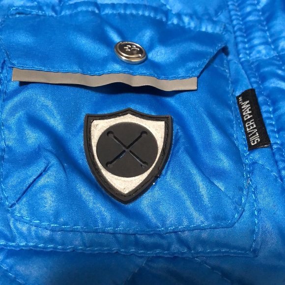 🐕‍🦺 Silver Paw Jacket for a small Dog 🐕 - Picture 5 of 6
